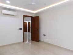 4BHK Builder Floor Apartment for Resale in Greater Kailash Enclave 2 - Photo 11