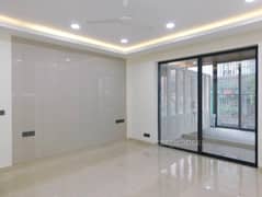 4BHK Builder Floor Apartment for Resale in Greater Kailash Enclave 2 - Photo 8