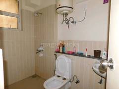 3BHK Multistorey Apartment for Resale in Jaypee Klassic at Sector 134, Noida Express Way - Photo 17