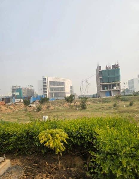 189 Sqyrd Plot For Sale in Central Park Flower Valley, Sector 32 Sohna, Gurgaon