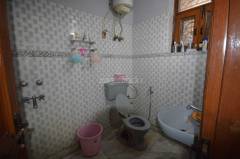 2BHK Builder Floor Apartment for Rent in Sant Nagar East of Kailash - Photo 11