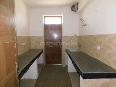 3BHK Multistorey Apartment for Resale in Apartment 55 at Jalvayu Vihar, Phi 2 - Photo 9