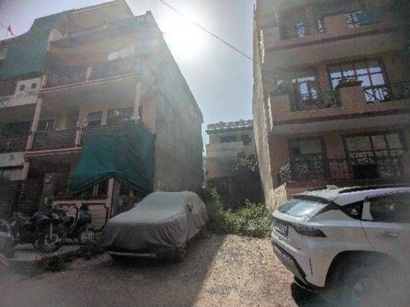 83 Sqm Plot For Sale in Sector 6, Gurgaon