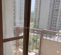 3BHK Multistorey Apartment for Resale in Kensington Park Apartment at Sector 133, Noida Express Way - Photo 3