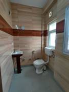 4BHK Multistorey Apartment for Resale in - Photo 7