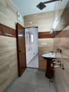 4BHK Multistorey Apartment for Resale in - Photo 6