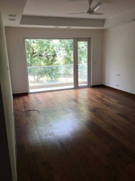 Buy 600 Sqyrd 4 BHK Flat for Sale in Shanti Niketan New Delhi @ 23.0 Cr