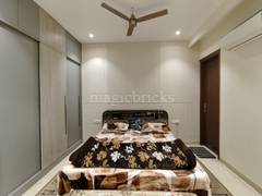 4BHK Builder Floor Apartment for Resale in Block C South City 1 - Photo 2