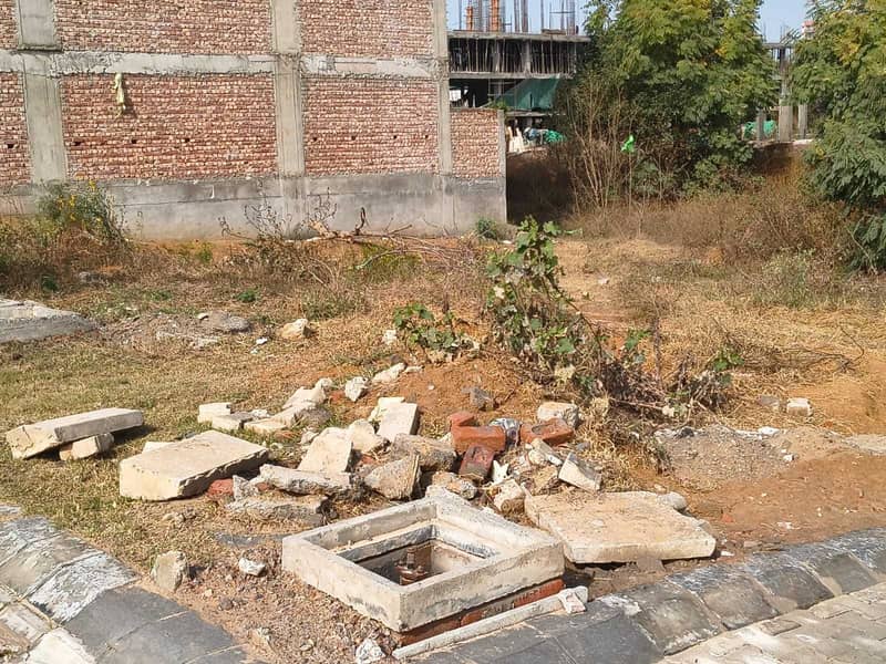 240 Sqyrd Plot For Sale in Orris Woodview Residencies, Sector 89, Gurgaon