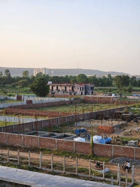 641 Sqyrd Plot For Sale in Sector 17 Sohna, Gurgaon