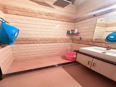 3BHK Builder Floor Apartment for Resale in South City 2 - Photo 14