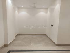 4BHK Multistorey Apartment for Rent in Block G Saket - Photo 8
