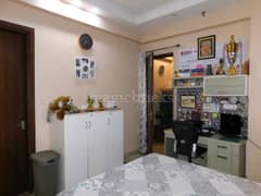 3BHK Multistorey Apartment for Resale in Techzone 4 - Photo 4