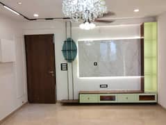 3BHK Multistorey Apartment for Rent in Railway Apartment at Sector 19 Dwarka - Photo 1