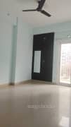 3BHK Multistorey Apartment for Rent in Mahagun Moderne at Sector 78 - Photo 2