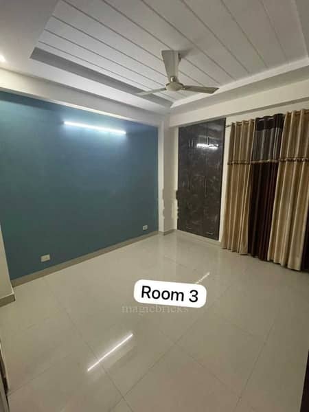 5 BHK 5000 Sq-ft Flat/Apartment For Rent in Shakti Apartment, Sector 52, Gurgaon