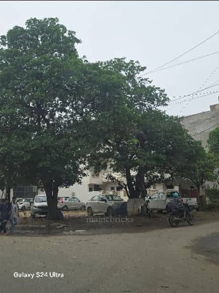 360 Sqyrd Plot For Sale in South City 1, Gurgaon
