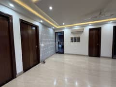 4BHK Builder Floor Apartment for New Property in Sector 51 - Photo 2