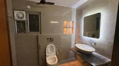 3BHK Builder Floor Apartment for Rent in Rwa Hauz Khas at Hauz Khas - Photo 10