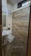 3BHK Multistorey Apartment for Rent in DDA Flats Sector C Pocket 2 at Vasant Kunj - Photo 9
