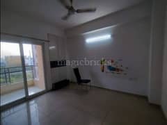 3BHK Multistorey Apartment for Rent in Gulshan Vivante at Sector 137, Noida Express Way - Photo 10