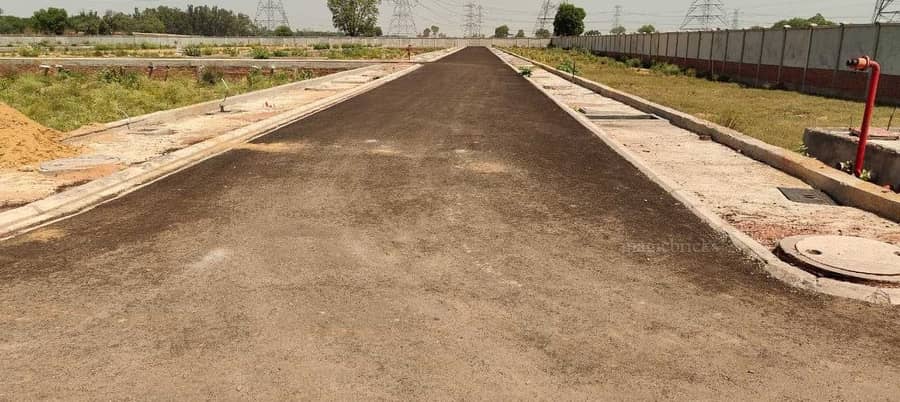 1067 Sqft Plot For Sale in Farukh Nagar, Gurgaon