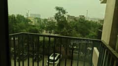2BHK Multistorey Apartment for Rent in gaur City 2 16th Avenue at Sector 16 - Photo 8