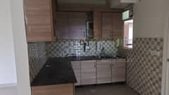 2BHK Multistorey Apartment for Rent in gaur City 2 16th Avenue at Sector 16 - Photo 4