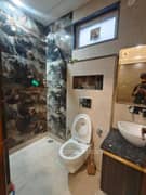 4BHK Builder Floor Apartment for Rent in Sushant Lok-I, Sector 43 - Photo 20