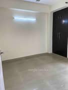 3BHK Multistorey Apartment for Rent in Supertech Capetown at Sector 74 - Photo 2