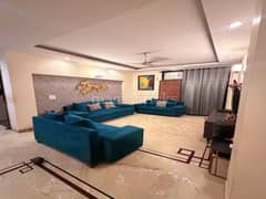 3BHK Builder Floor Apartment for Resale in South City 2 - Photo 2