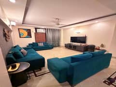 3BHK Builder Floor Apartment for Resale in South City 2 - Photo 1