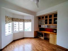 3BHK Multistorey Apartment for Resale in Unitech The Palms at South City 1 - Photo 4