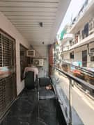 4BHK Builder Floor Apartment for Resale in Kewal Park Extension, Azadpur - Photo 15