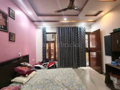 4BHK Builder Floor Apartment for Resale in Kewal Park Extension, Azadpur - Photo 8