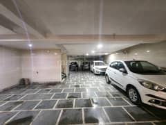 4BHK Builder Floor Apartment for Resale in Kewal Park Extension, Azadpur - Photo 16