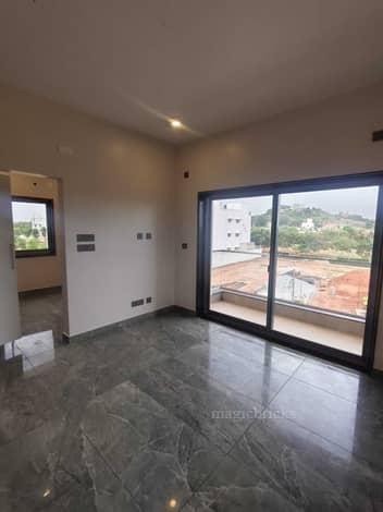 4BHK+ in Bangalore