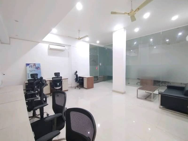 800 Sq-ft Commercial Office Space For Rent in Sushant Lok 2 Sector 55, Gurgaon