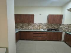 3BHK Multistorey Apartment for Rent in Krishna Apra Royal Court at Sector 16C - Photo 2