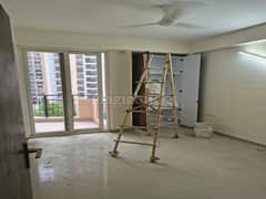 3BHK Multistorey Apartment for Rent in Krishna Apra Royal Court at Sector 16C - Photo 4