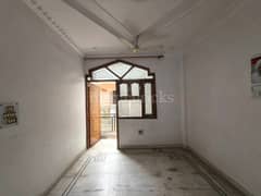 3BHK Builder Floor Apartment for Resale in Rani Bagh - Photo 1