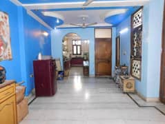3BHK Multistorey Apartment for Resale in Shakarpur Khas, Shakarpur - Photo 1