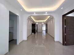 4BHK Builder Floor Apartment for Resale in Sector 9A - Photo 1