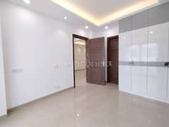4BHK Builder Floor Apartment for Resale in Sector 9A - Photo 4