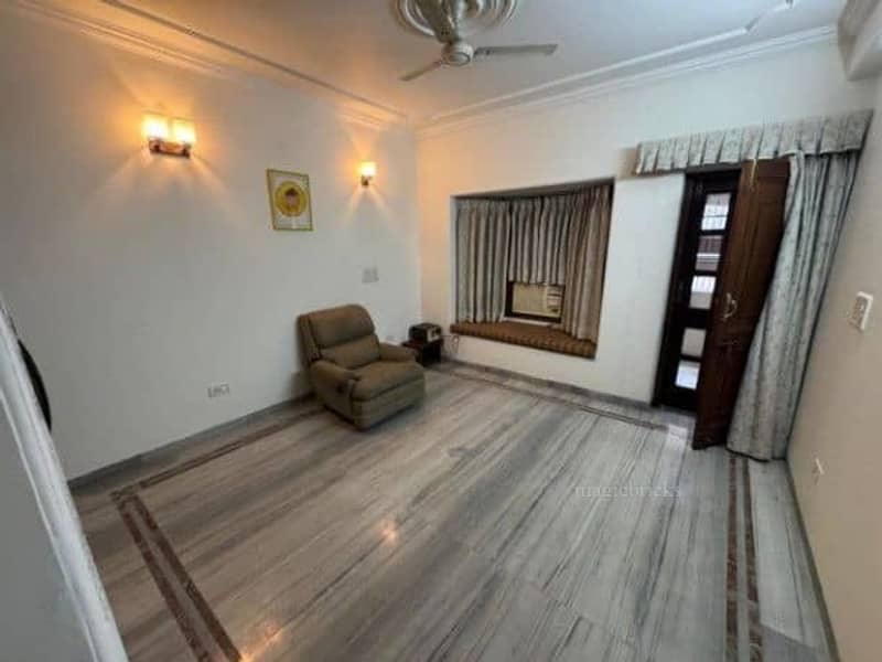 3 BHK 1250 Sqft Flat For Sale in DLF City Plot Phase 2, DLF Phase 2, Gurgaon