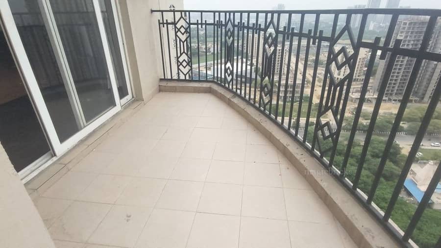 4 BHK 3045 Sq-ft Flat/Apartment For Rent in ATS Kocoon, Sector 109, Gurgaon