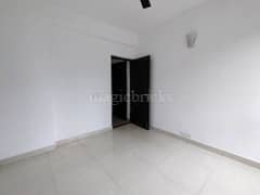 3BHK Multistorey Apartment for Resale in Unitech Residences at Sector 33 - Photo 4