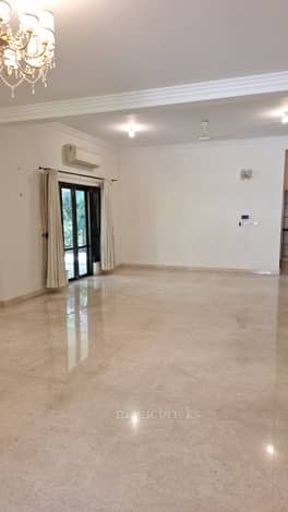4BHK+ in Bangalore