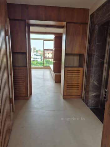 4BHK+ in Bangalore