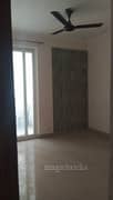 3BHK Multistorey Apartment for Rent in Amrapali River View at Noida Extension - Photo 3